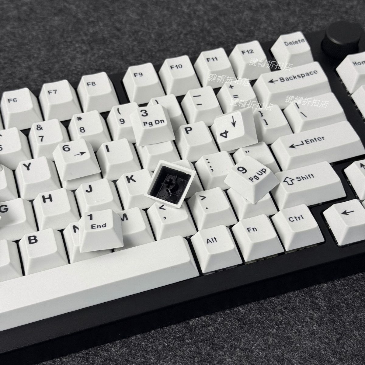 Minimalist Pure White Keycaps  - đánh giá và giá Gaming Keyboard Bundle